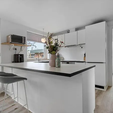 8854-glesborg-laerkevej-9 Semesterbostad