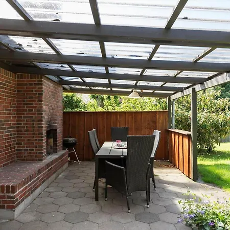 8854-glesborg-laerkevej-9 Semesterbostad *