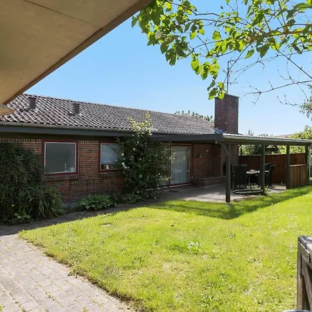 8854-glesborg-laerkevej-9 Holiday home *