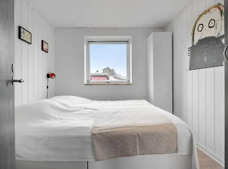 8854-glesborg-laerkevej-9 Feriehus